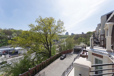 Резиденція у Києві «Royal Hill» | Anna Realty
