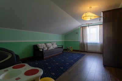 Будинок на березі озера, свій пляж, ліс, риболовля | Anna Realty
